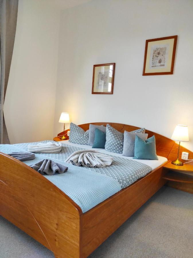 Pension Haus Zedtwitz Bad Elster Esterno foto